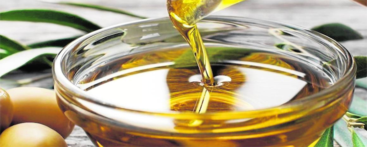 FACUA detecta diferencias de hasta un 100% en el precio de la garrafa de aceite de oliva virgen extra