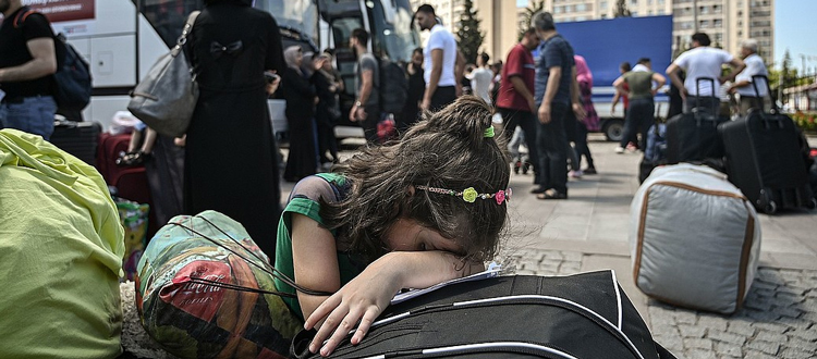 Turqua: Las personas refugiadas no deben pagar el precio del juego poltico