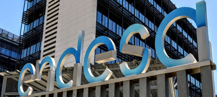 La CNMC multa a Endesa con 300.000 euros por defraudar a un socio de FACUA y quitarle el bono social