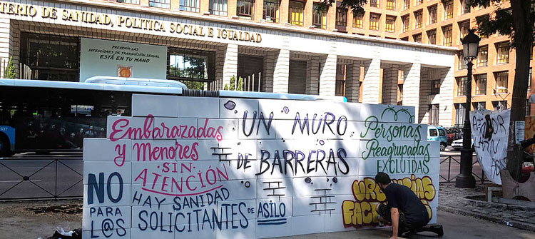 Organizaciones sociales exigen una nueva regulacin que proteja el derecho a la salud de todas las personas