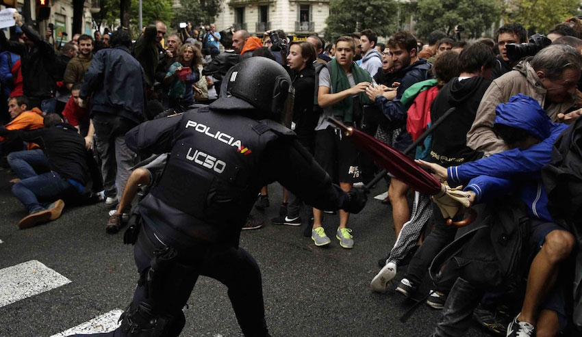 Amnista Internacional asegura que hubo un uso excesivo de la fuerza contra manifestantes pacficos el 1 de octubre en Catalua