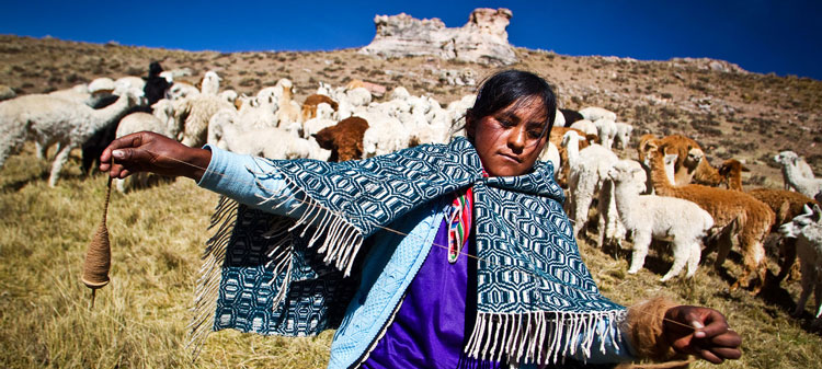 Con cada lengua que desaparece, el mundo pierde un acervo de saber tradicional